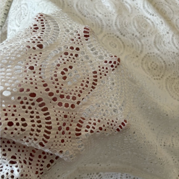 NWOT Cynthia Rowley lace swim coverup skirt - Picture 7 of 7